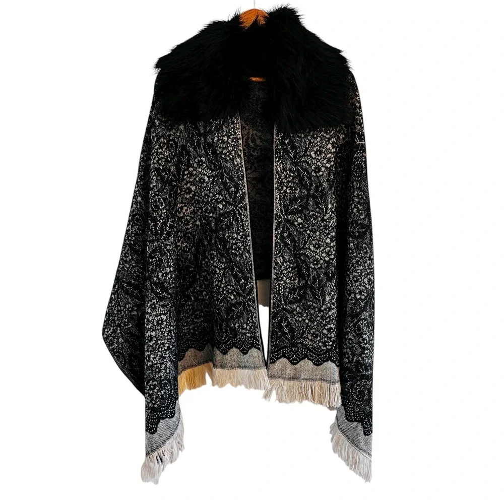 Madison 88 Anthropologie Floral Paisley Faux Fur‎ Shawl Wrap Fringe One Size